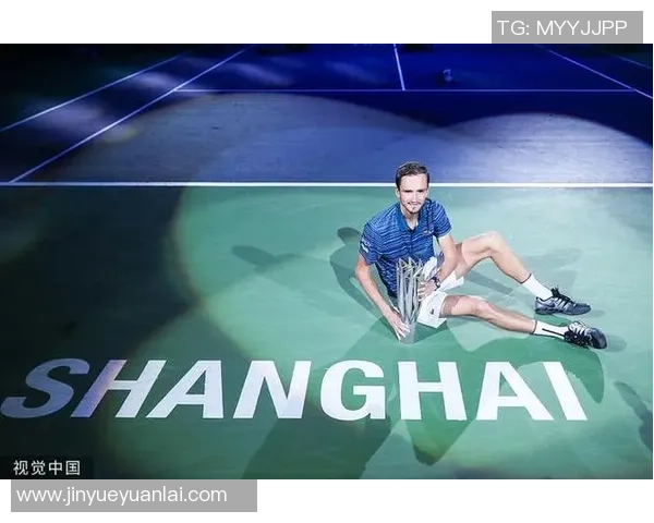 北京网球队在大师赛中的默契配合与战术执行分析 北京网球队在大师赛中的默契配合与战术执行分析