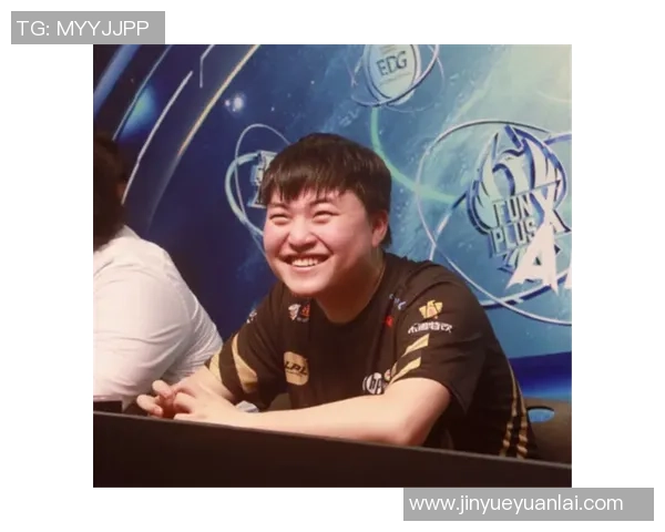 赛后复盘：EDG与IG对决中的战术意识与团队配合分析